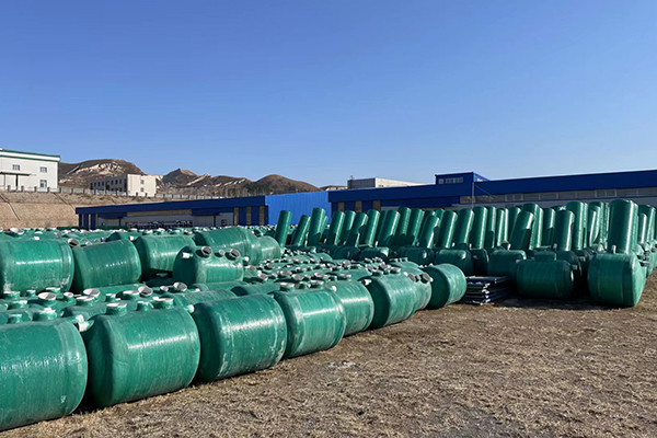 玻璃鋼化糞池的價(jià)格不同是由哪些因素決定的 玻璃鋼化糞池的價(jià)格不同是由哪些因素決定的